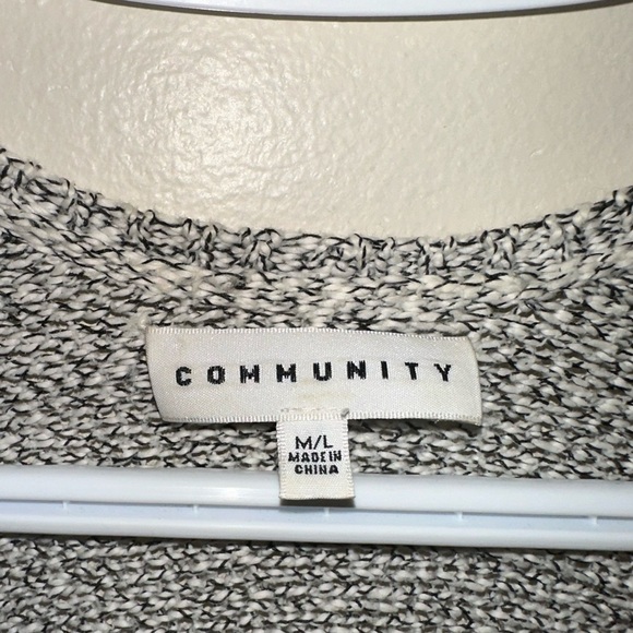 Community Size M/L - Picture 3 of 5